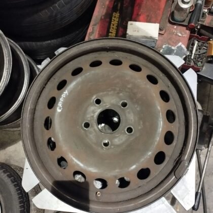Llanta 15 VW Caddy 5 tornillos