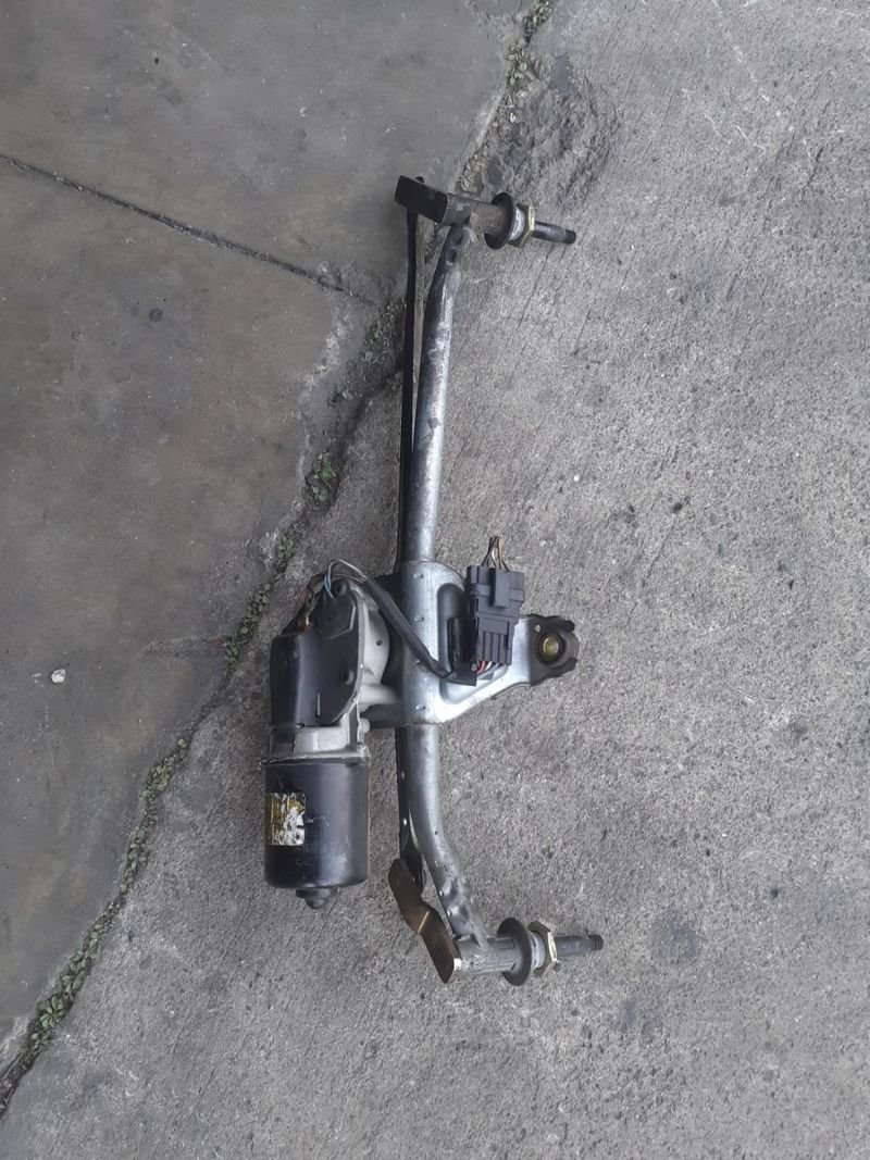 Motor limpia Trafic, Interestar