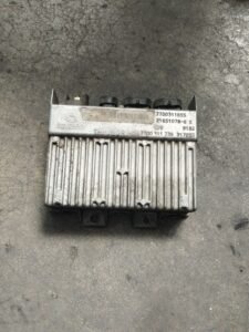 centralita motor Renault Máster 2.5D | Ref. 8200635663