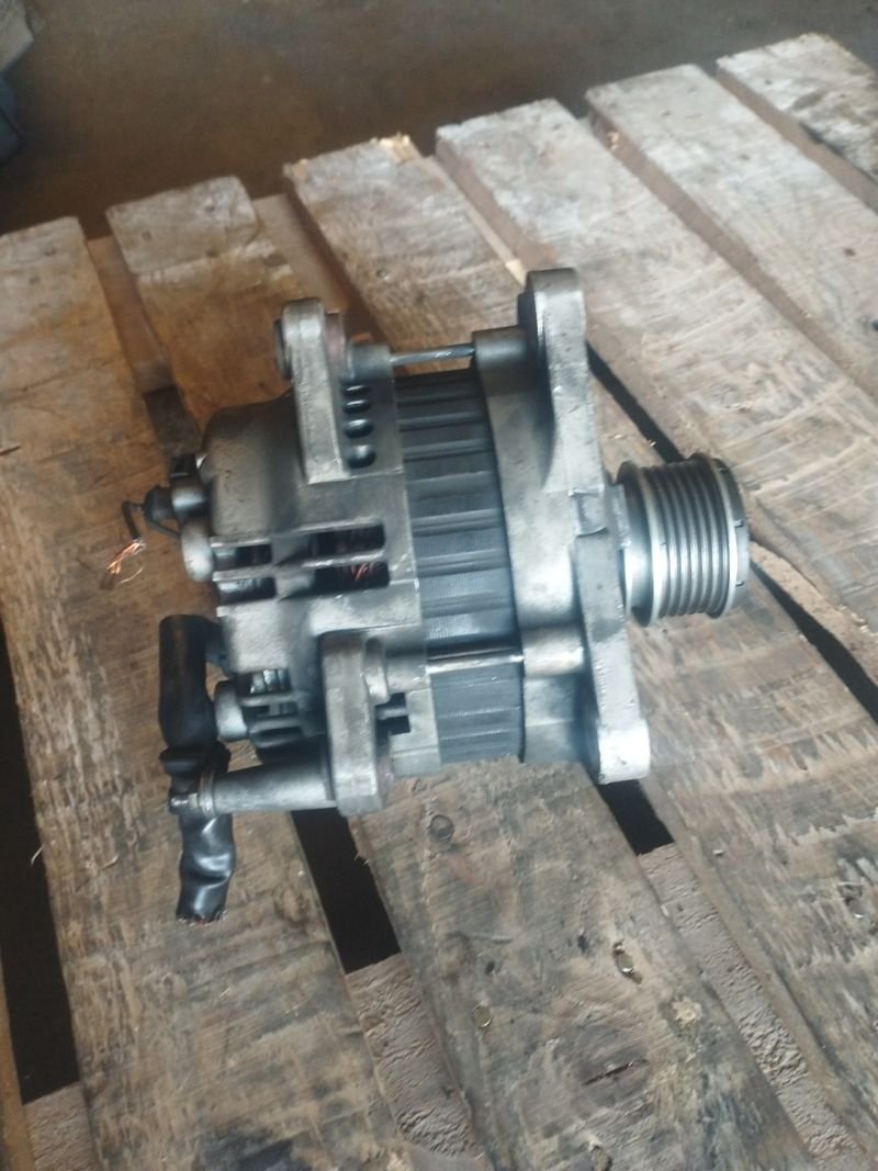 Alternador Seat Audi VW 120A - Imagen 4