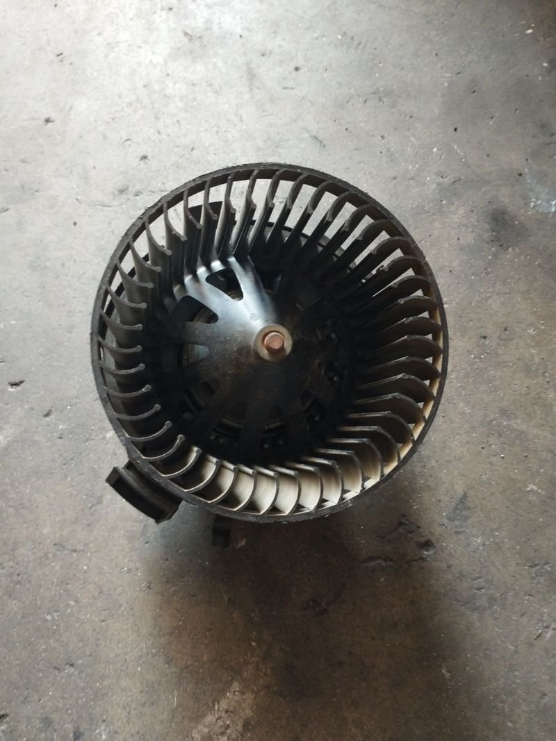 Motor calefacción Peugeot 206 - Imagen 3