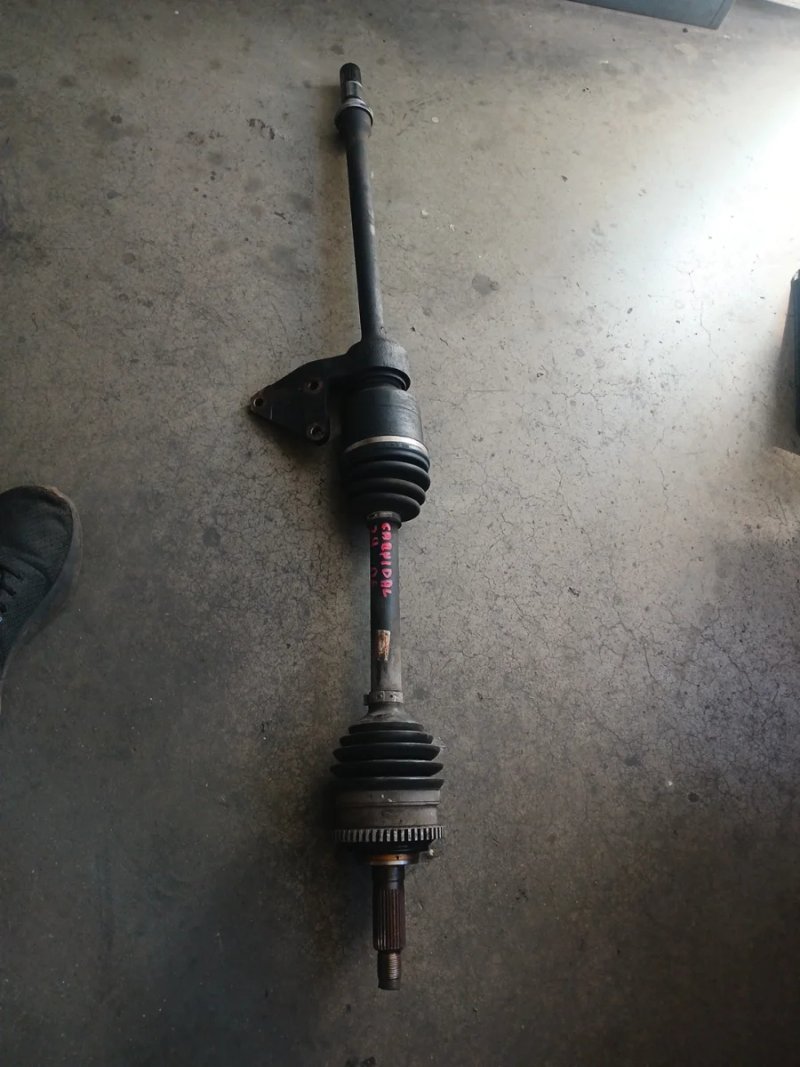 Palier Delantero Derecho Kia Carnival 2.9 Diesel | Ref. 495004D301