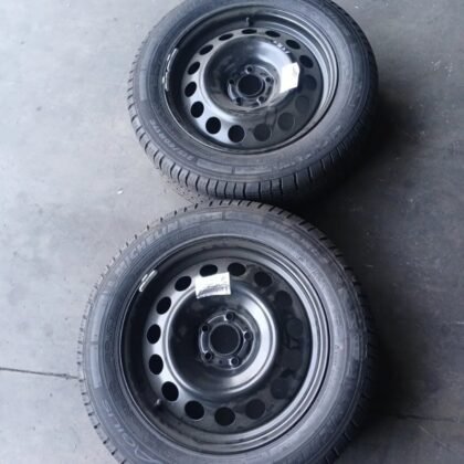 2 Neumáticos con Llanta Citroën Jumpy 215/60/17C