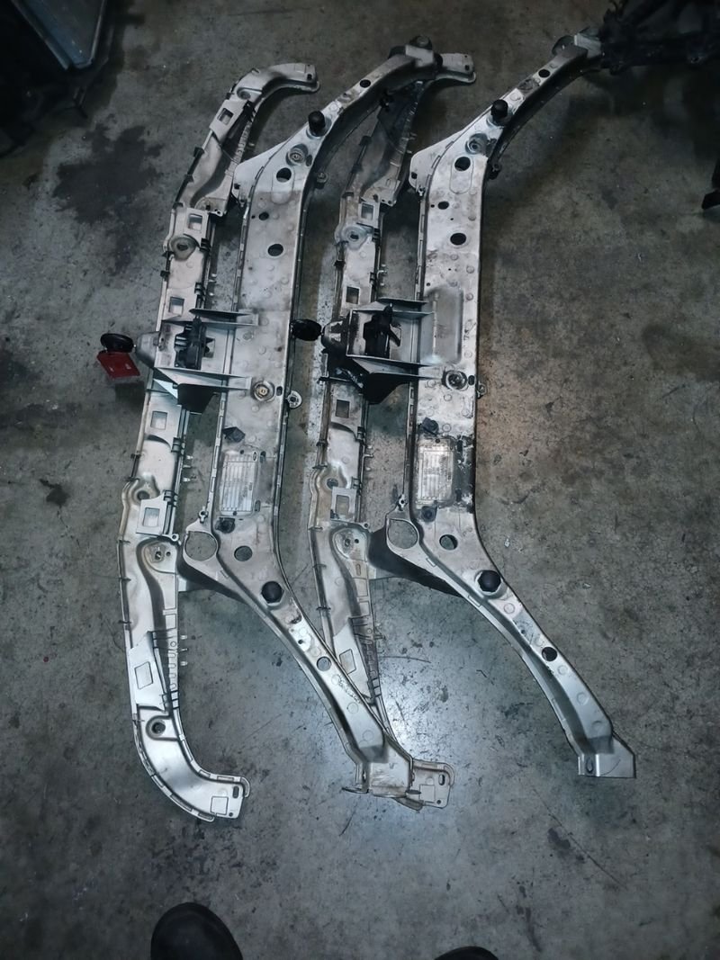 FRONTALES FORD FOCUS CON LLAVE