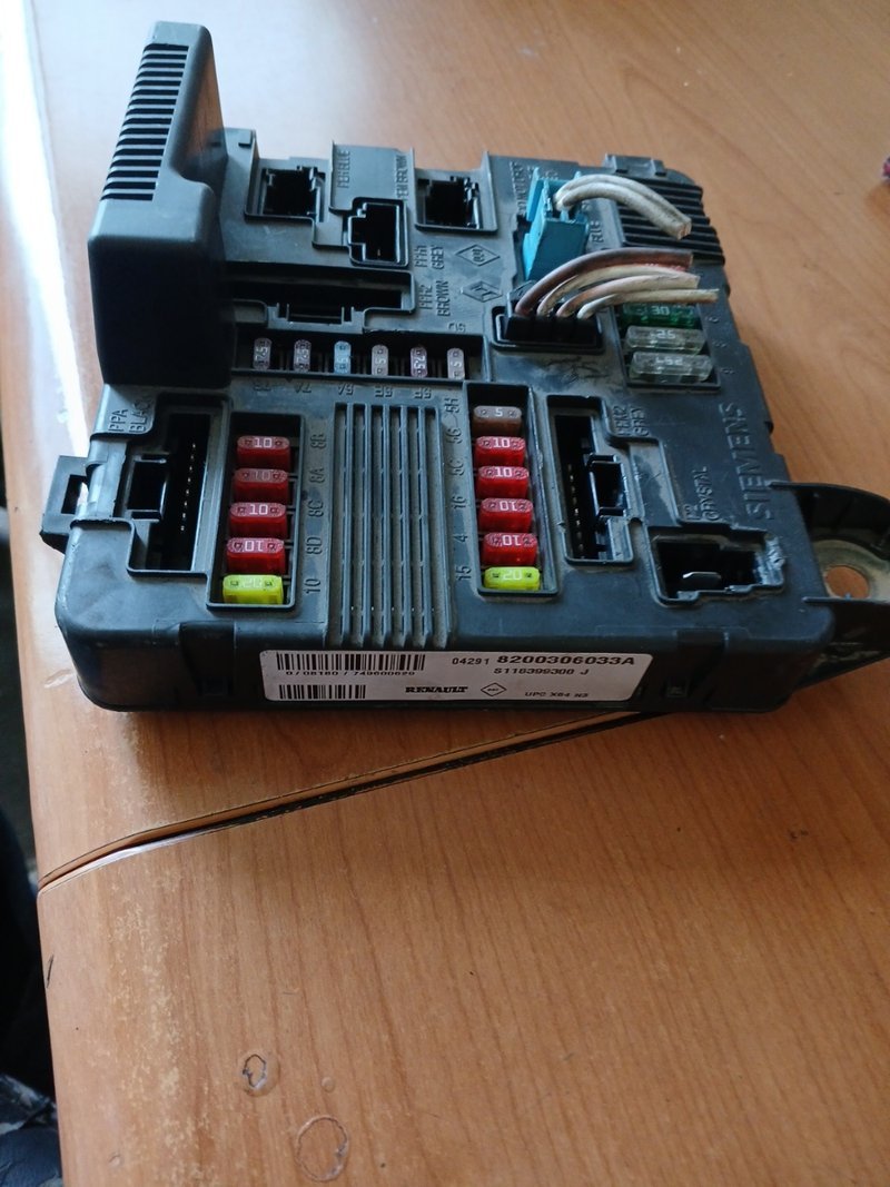 Caja de Fusibles para Renault BSM | Ref. 8200307033 - Imagen 4