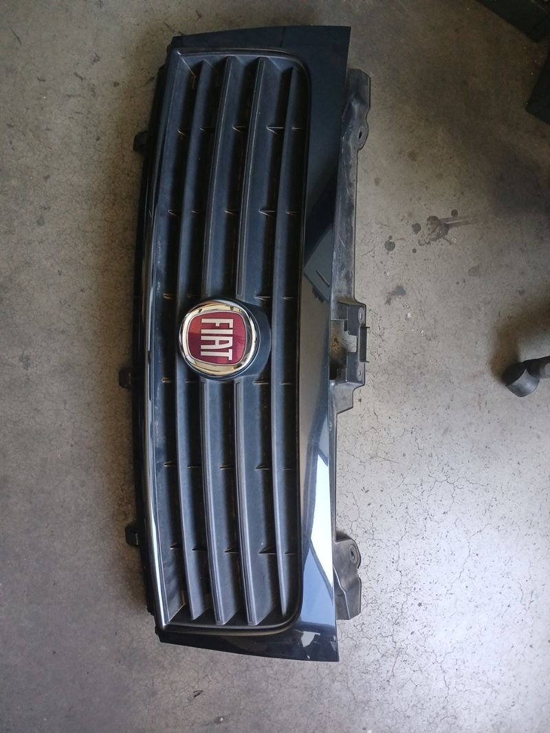parrilla para Fiat Scudo | Ref. 1497646077
