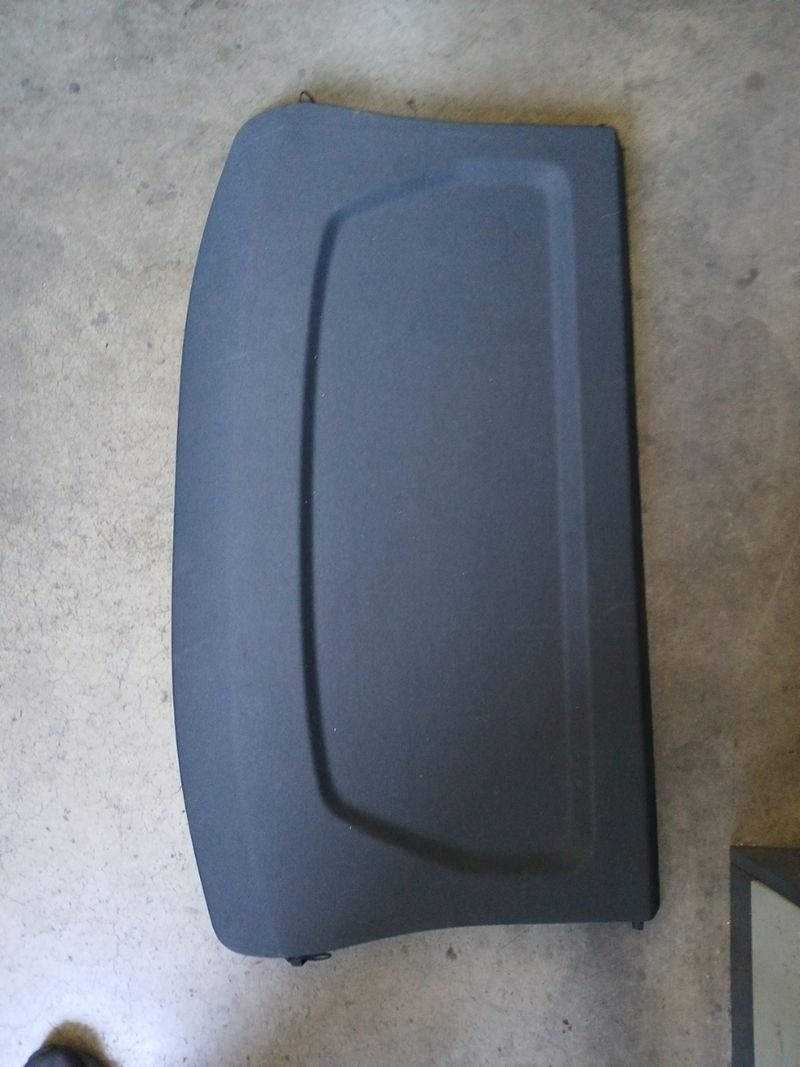 Bandaja trasera Audi Q-3