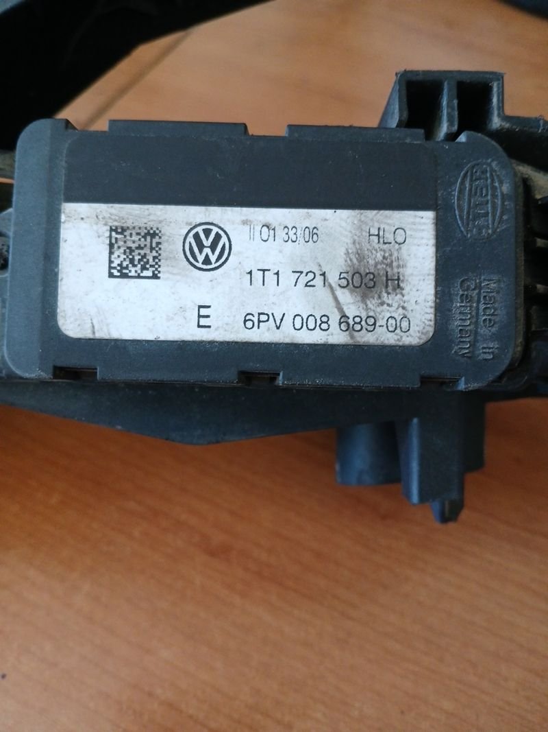 Pedal Acelerador Caddy | Ref. 1T1721503H - Imagen 4