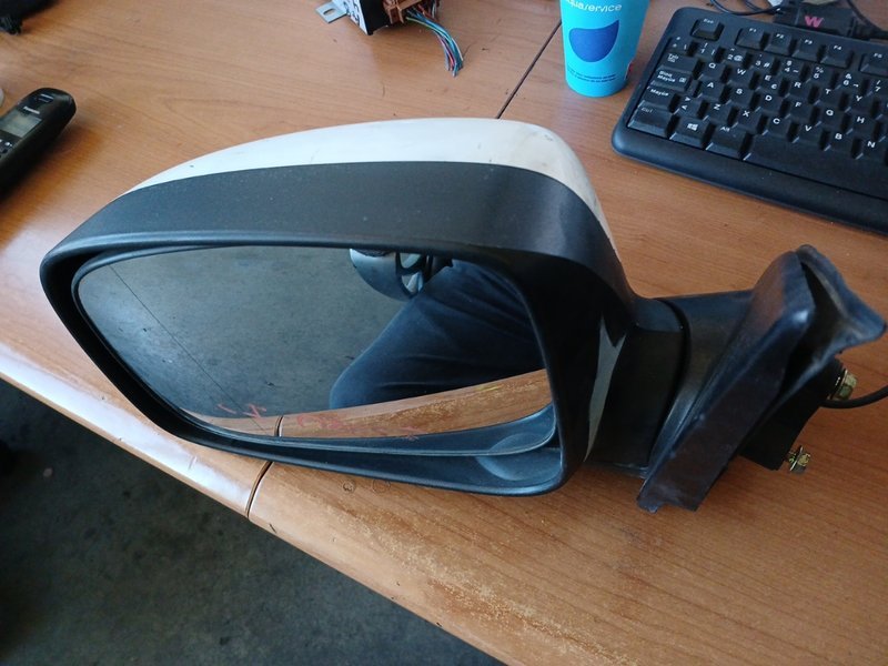 Retrovisor Isuzu IZQUIERDO | Ref. 8-98111-725-0