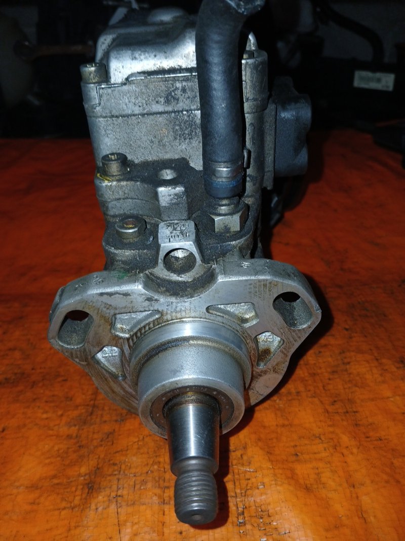 Bomba inyectora Seat Ibiza 1.9 | Ref. 038130107B - Imagen 2