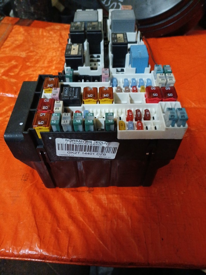 Caja Fusibles Ford Custom | Ref. Gk2T14401 - Imagen 5