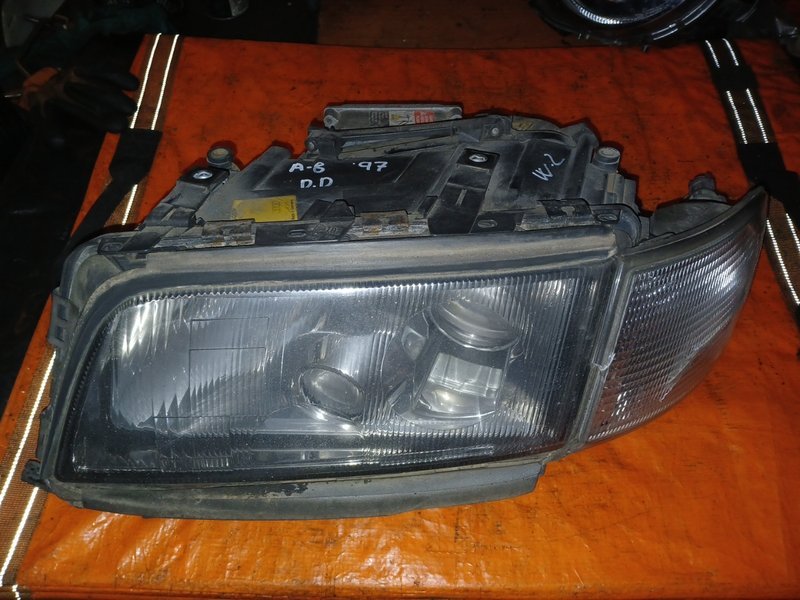 Óptica Audi A-8