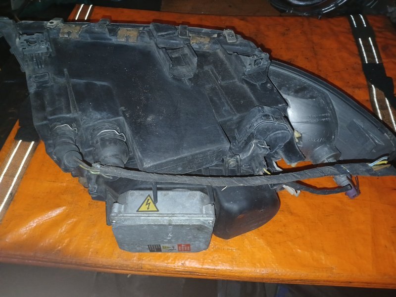 Óptica Audi A-8 - Imagen 5