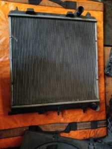 Radiador Peugeot 207 | Ref. 95007T-01