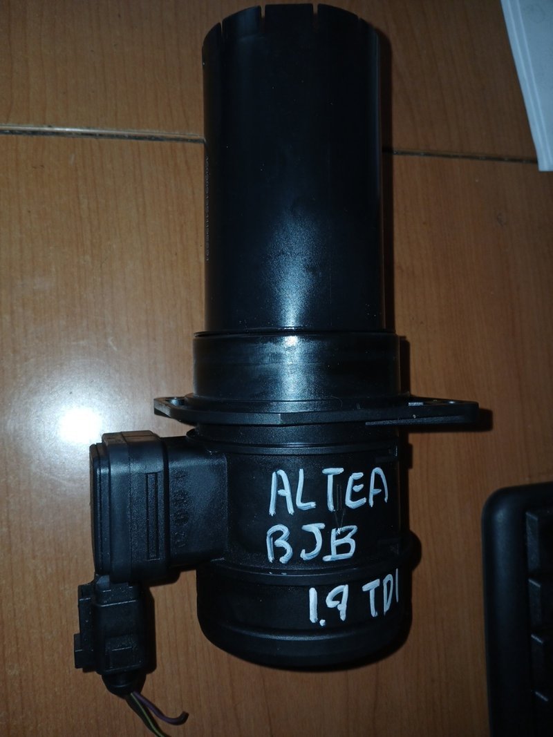 Caudalímetro Seat Altea 1.9 | Ref. 03L906461 - Imagen 2