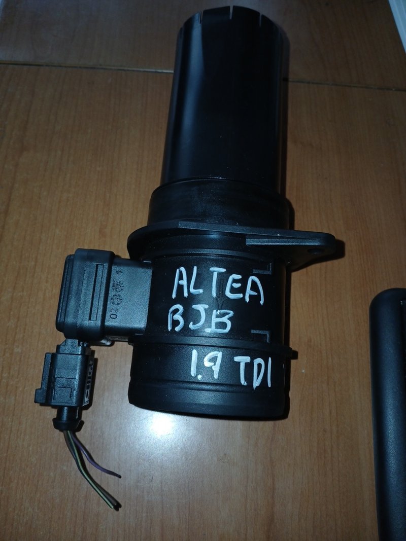 Caudalímetro Seat Altea 1.9 | Ref. 03L906461 - Imagen 4