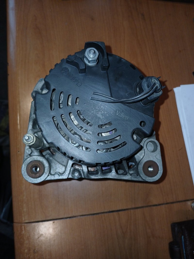 Alternador Golf IV 1.9 TDI | Ref. 038903023 - Imagen 4