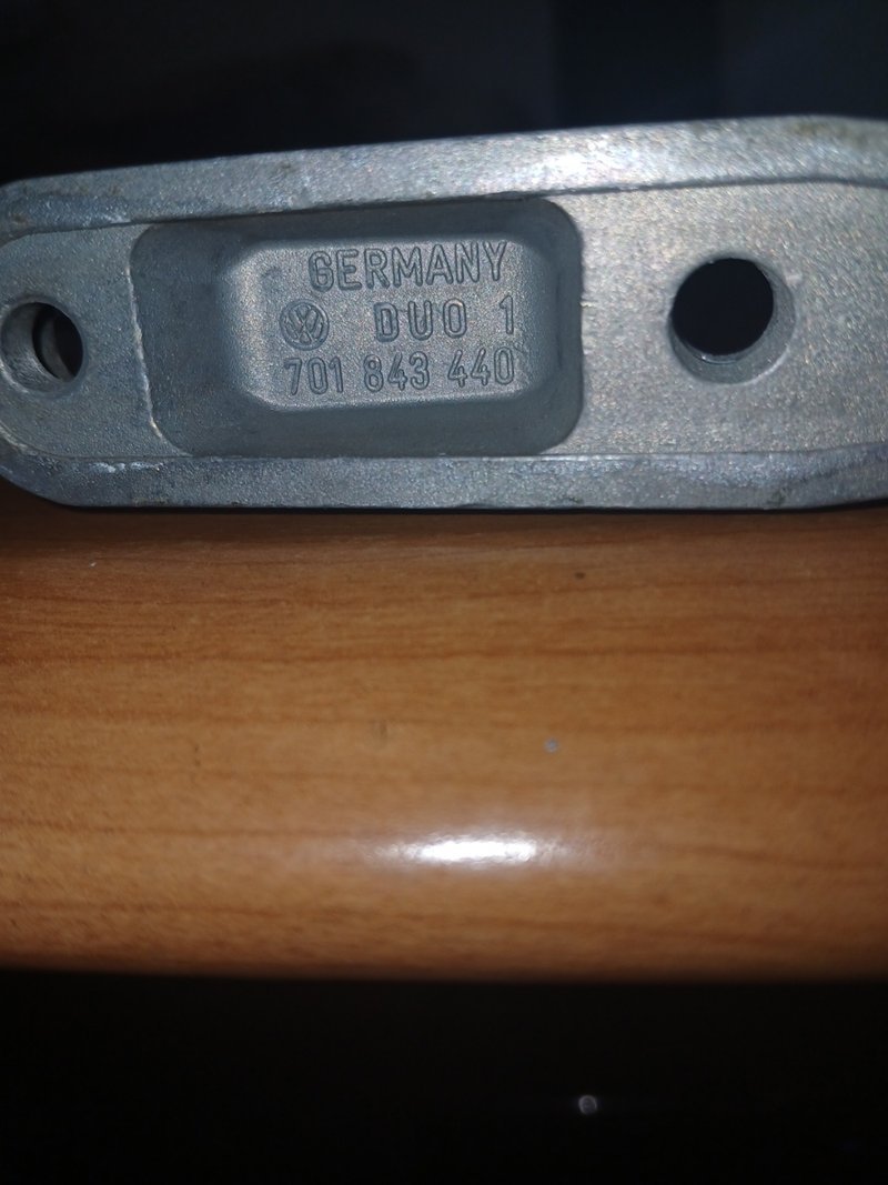 GUIA Puerta Corredera de Volkswaguen T-4 | Ref. 701843440 - Imagen 4