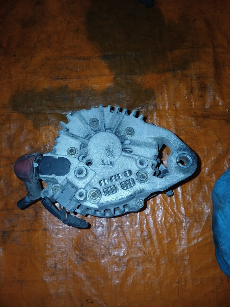 Alternador Nissan Primera 1.8 G - Imagen 4