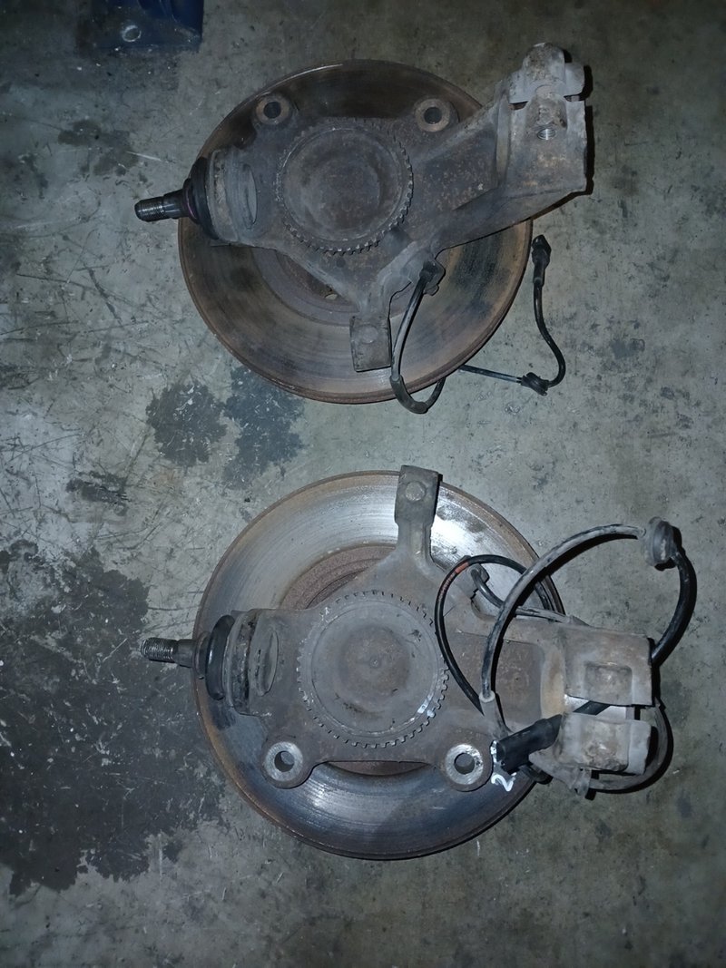 MANGUETAS DELANTERAS FORD TRANSIT 2007