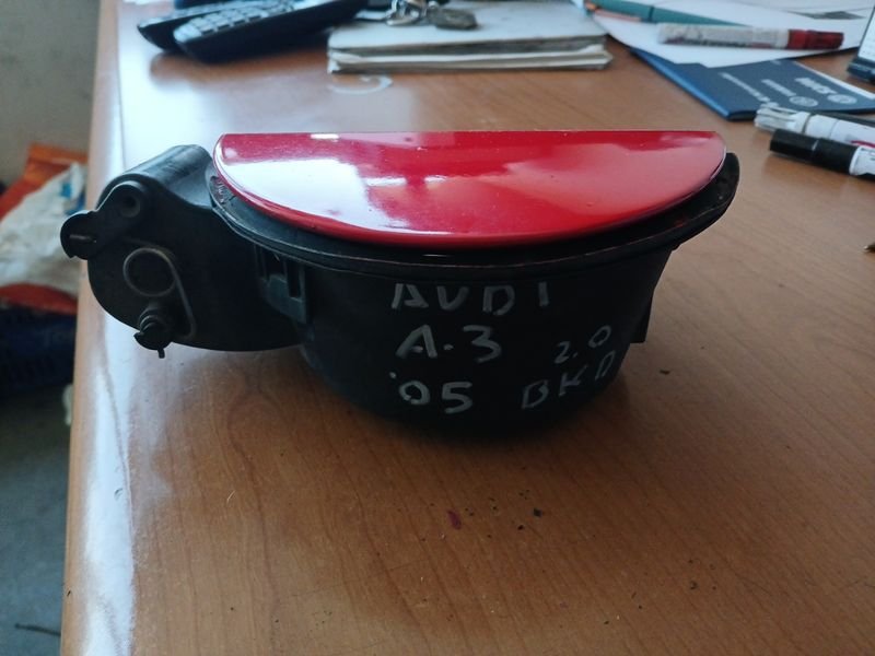 TAPA Depósito de Gasolina Audi A-3 - Imagen 4