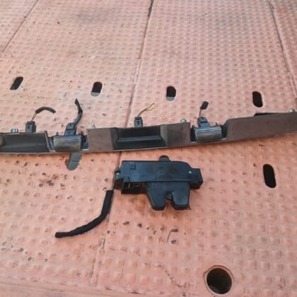 Tirador y Cerradura Peugeot 206 SW