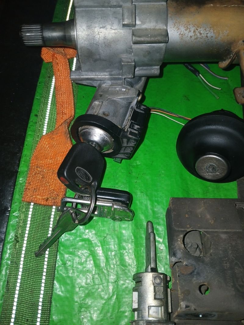 Claxon y Bombin de Ford Tansit | Ref. CK4Z13832A - Imagen 2
