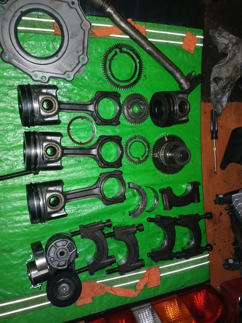 Despiece Motor FORD CUSTOM 2.0