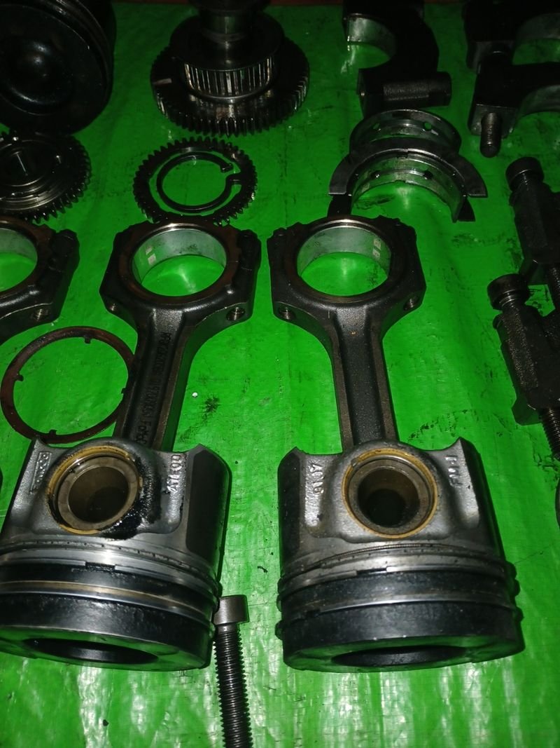 Despiece Motor FORD CUSTOM 2.0 - Imagen 5