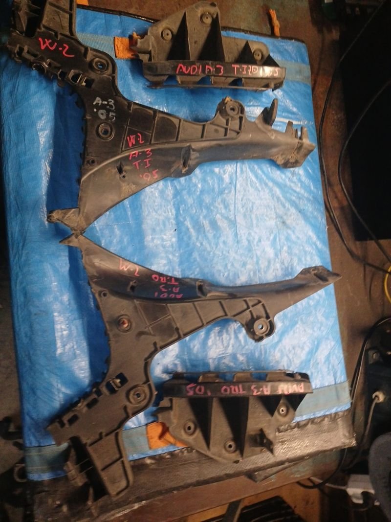SOPORTES PARACHOQUES AUDI A-3