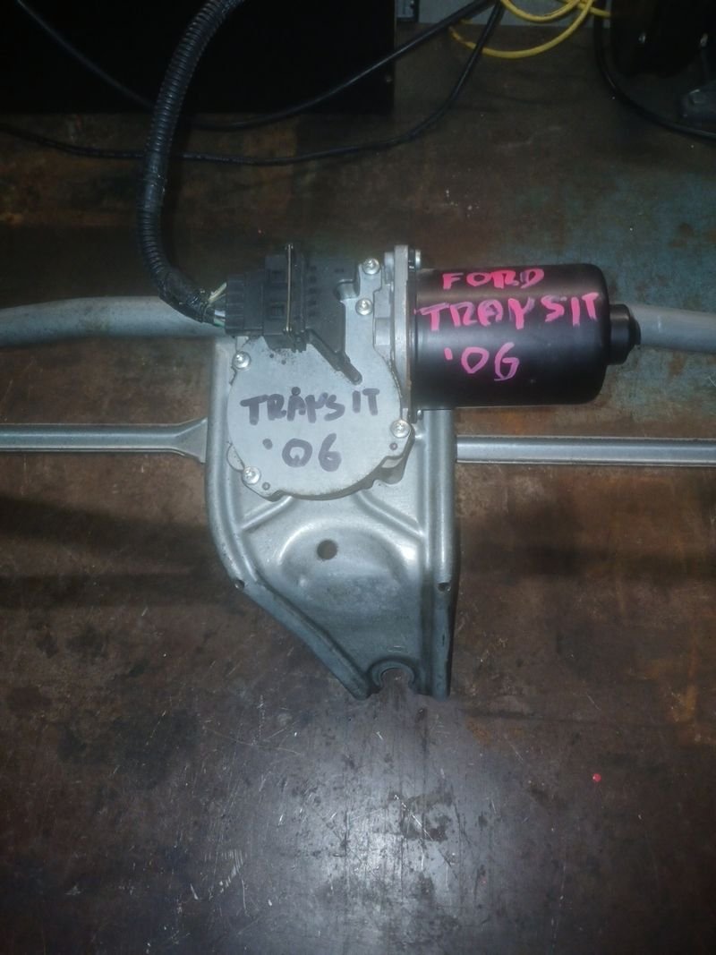 Motor limpia delantero Ford Transit 06 | Ref. 404523