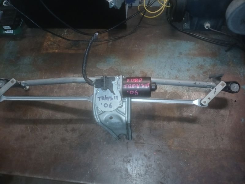 Motor limpia delantero Ford Transit 06 | Ref. 404523 - Imagen 3