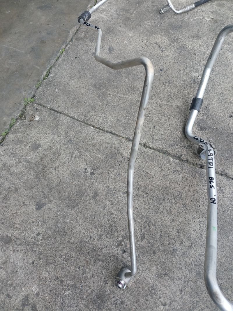 Tubos de Aire Acindicionado Seat Leon | Ref. 1K0820741BD - Imagen 2