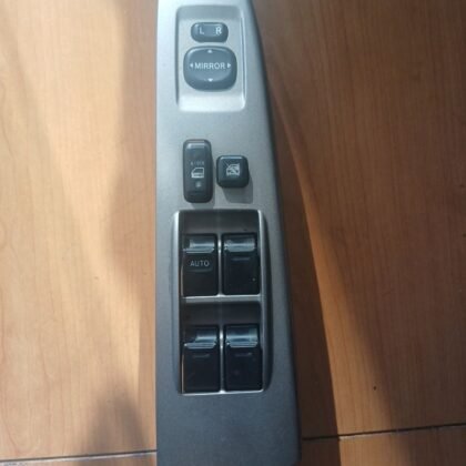 BOTONERA TOYOTA PRIUS | Ref. 84820-47050
