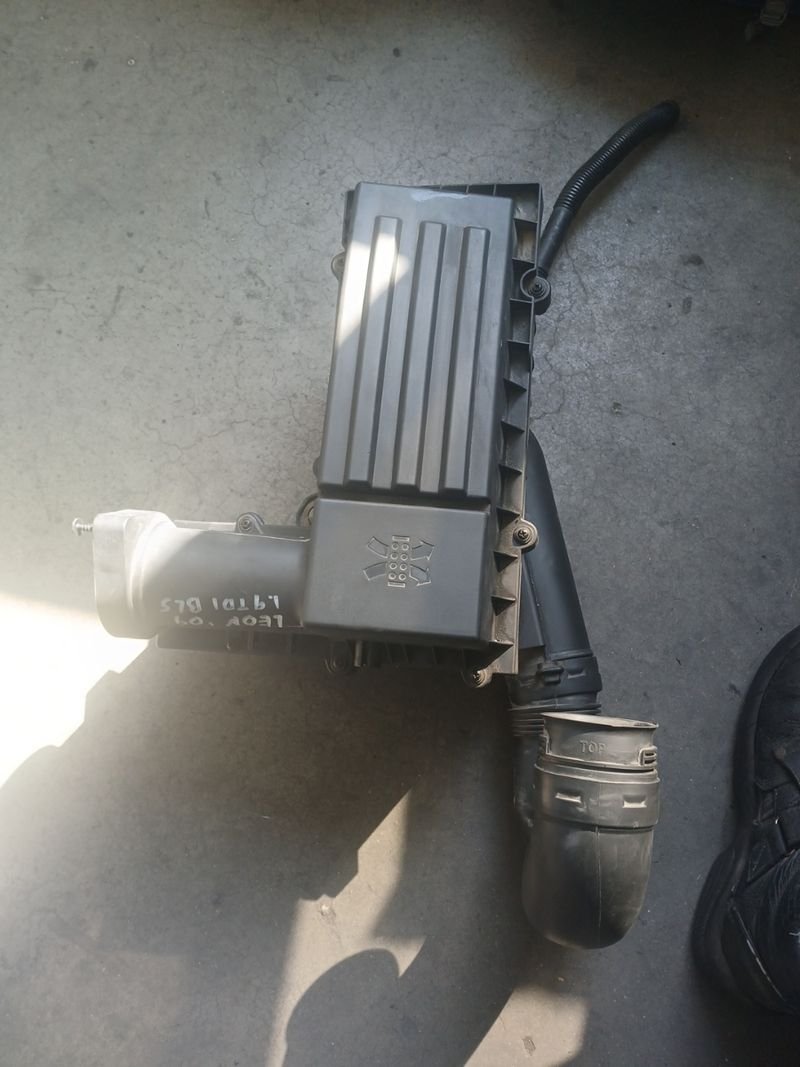 Caja de Filtro Aire Seat Leon | Ref. 1K0129620D - Imagen 2