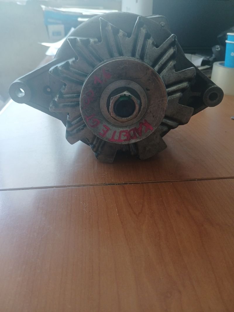 Alternador OPEL KADETT GSI - Imagen 2