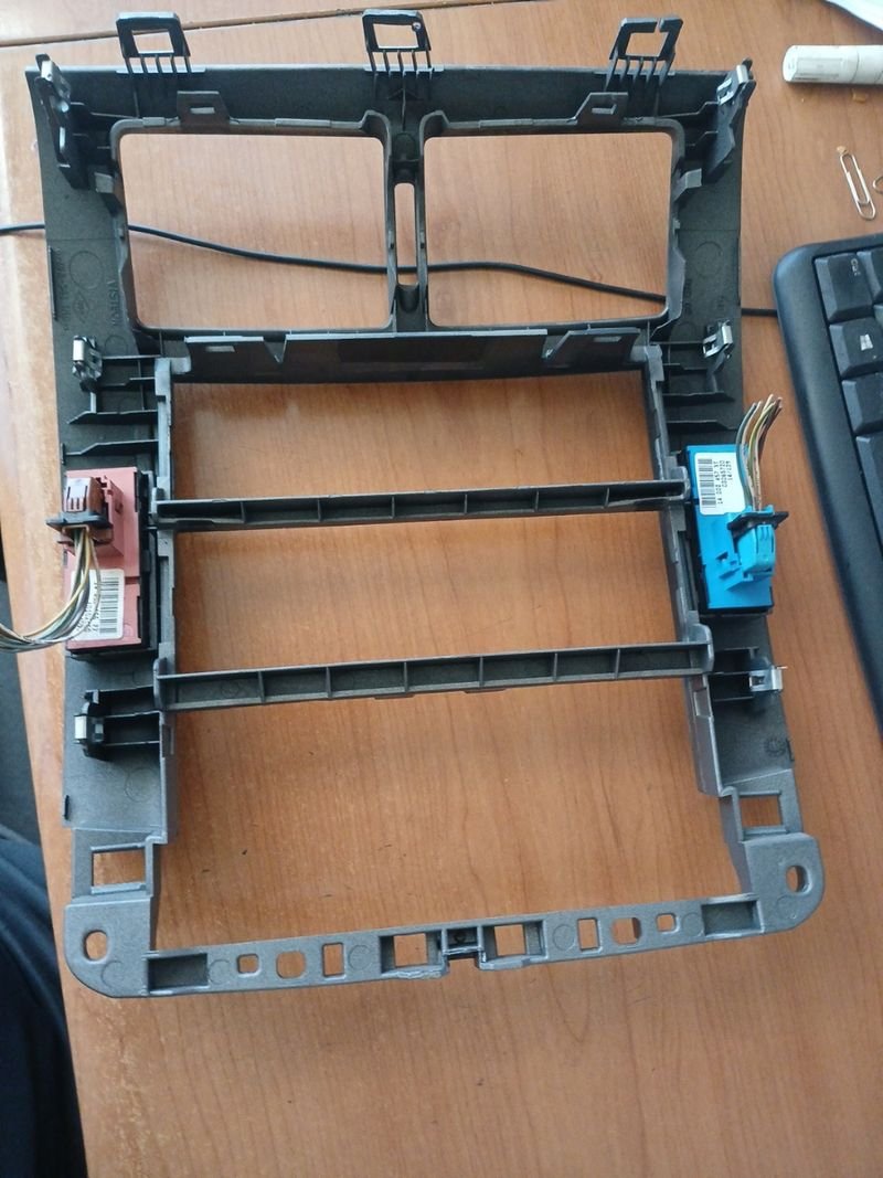 Consola central Fiat Scudo 2014 - Imagen 5