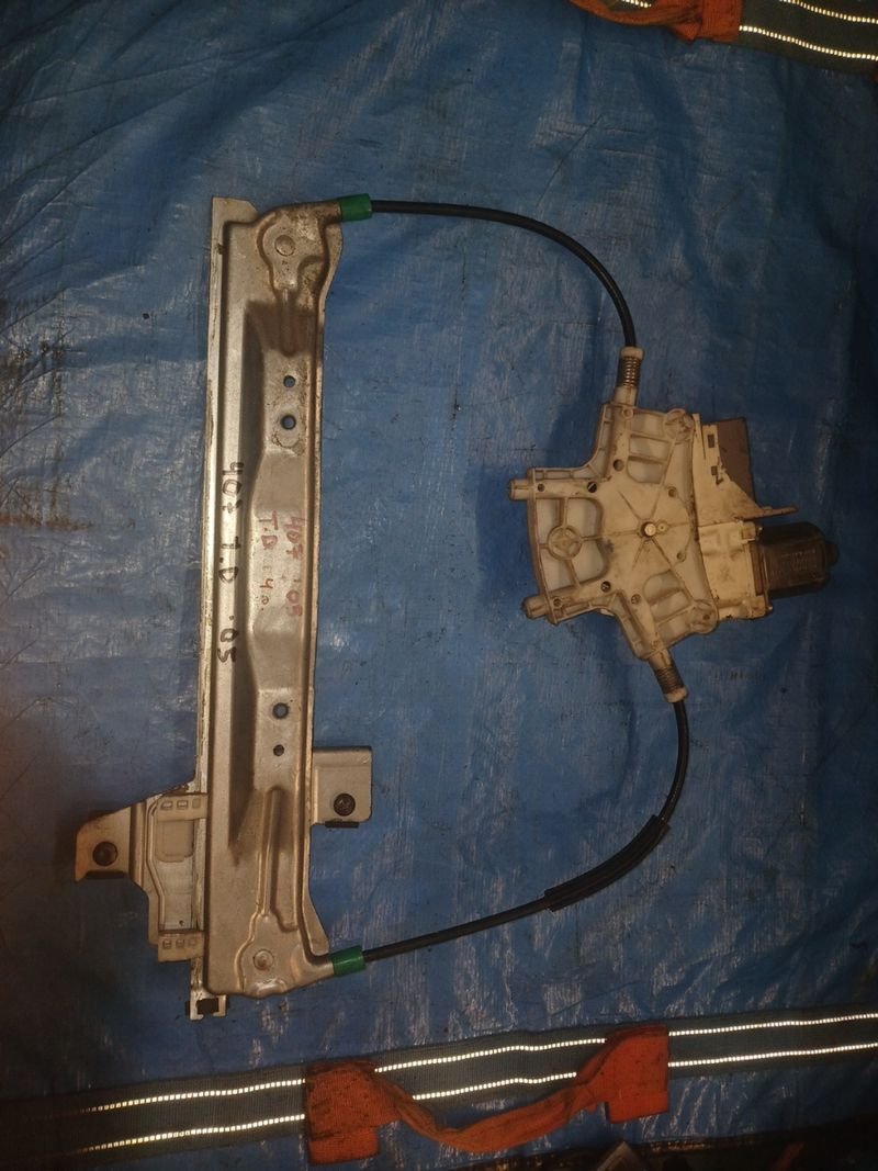 Elevalunas T.D Peugeot 407