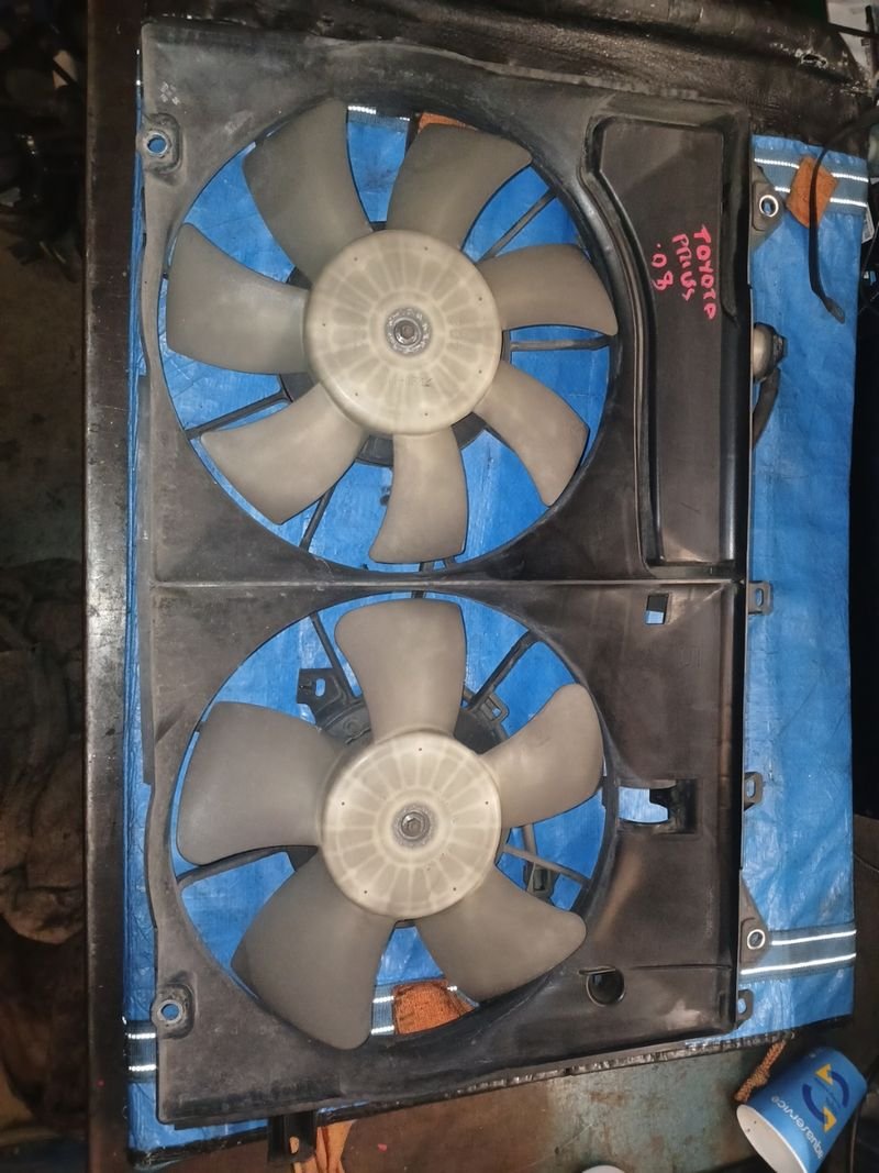 Electroventilador Toyota Prius 08 | Ref. 163630A200