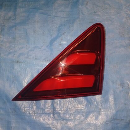 Piloto trasero Izquierdo Peugeot 3008 | Ref. 9805510580