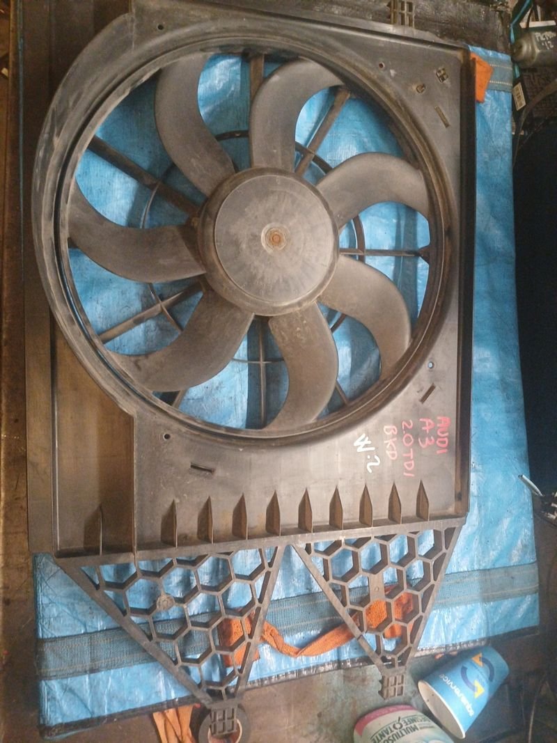 ELECTROVENTILADOR AUDI A-3 2.0