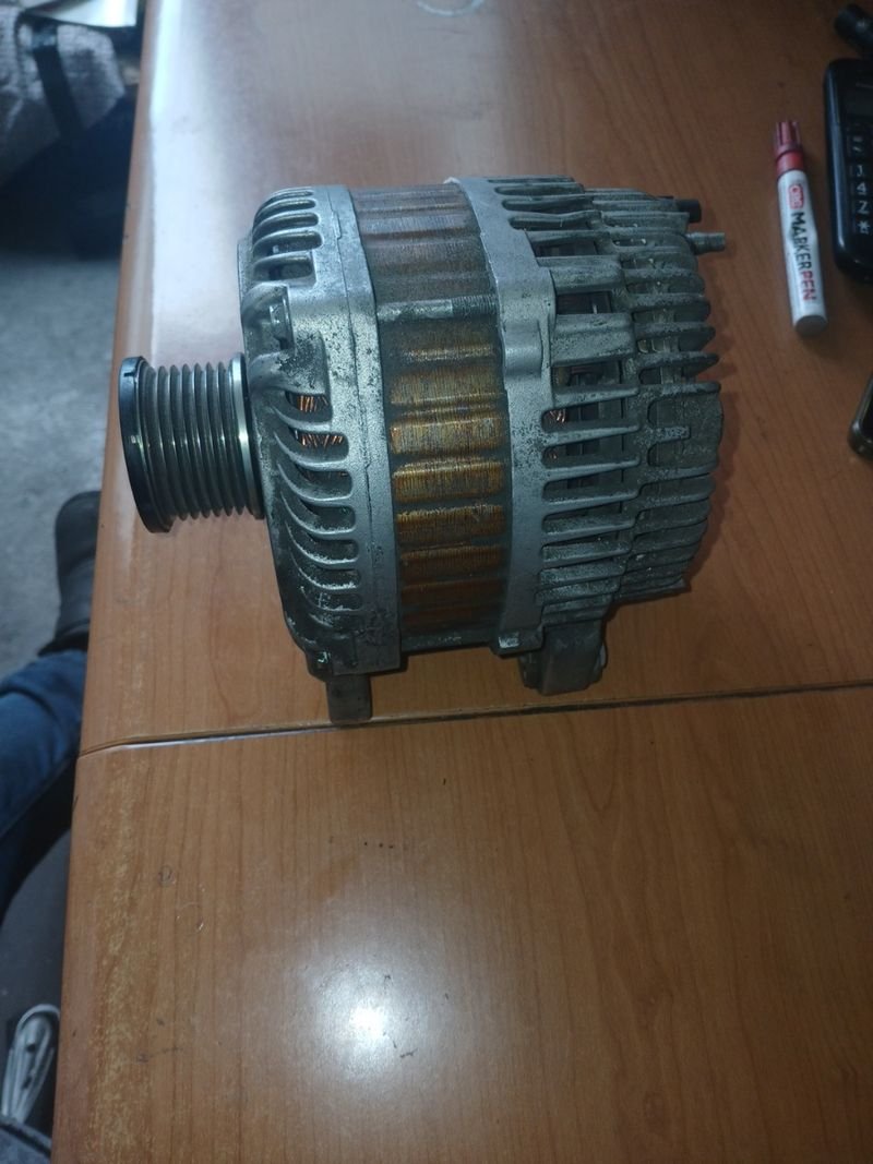ALTERNADOR RENAULT LAGUNA 2009 | Ref. 8200654785 - Imagen 2
