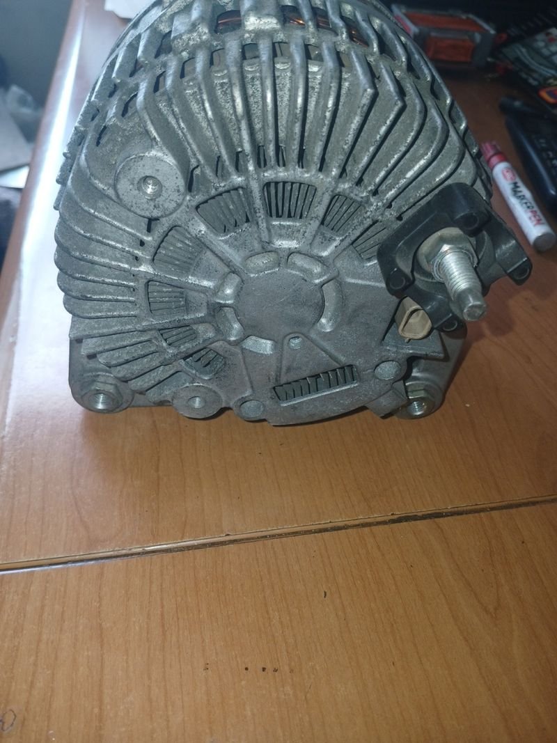 ALTERNADOR RENAULT LAGUNA 2009 | Ref. 8200654785 - Imagen 4