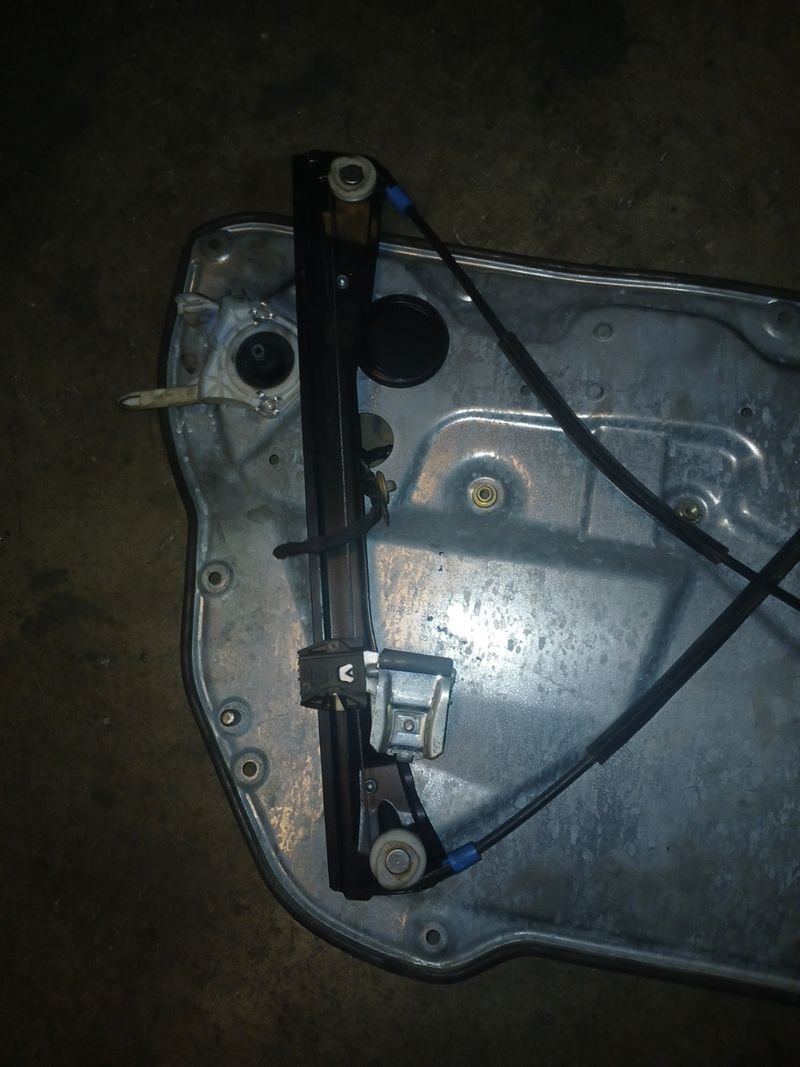 Elevalunas Seat Ibiza delantero - Imagen 4