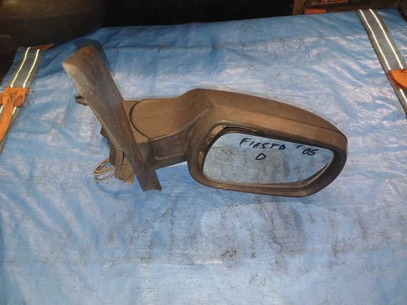 Retrovisores Ford Fiesta '05 - Imagen 4