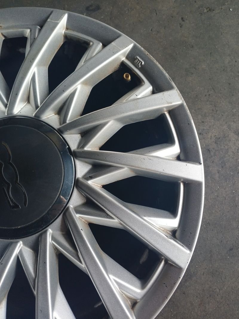 Llantas Fiat 500 - 15" - 2022 - Imagen 2