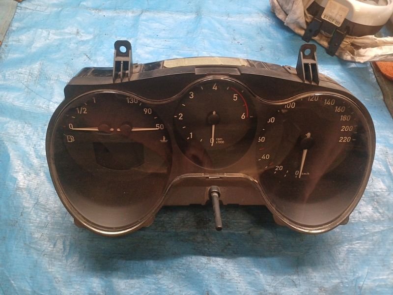 Cuadro Instrumentos SEAT Toledo 1.9 TDI