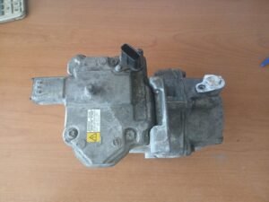 Compresor A/C Toyota Yaris Híbrido | Ref. 042200-1350