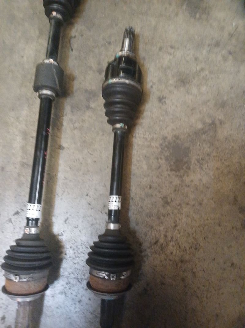 2 Palieres Toyota Yaris Híbrido 2019 - Imagen 4