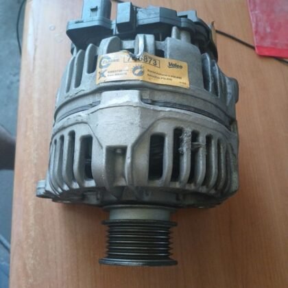 Alternador Valeo VW Golf 1.4 AHW | Ref. T572882R